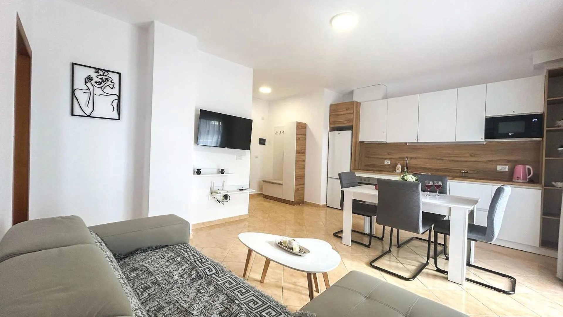 One Bedroom Apartment 1377 Durrës Albânia